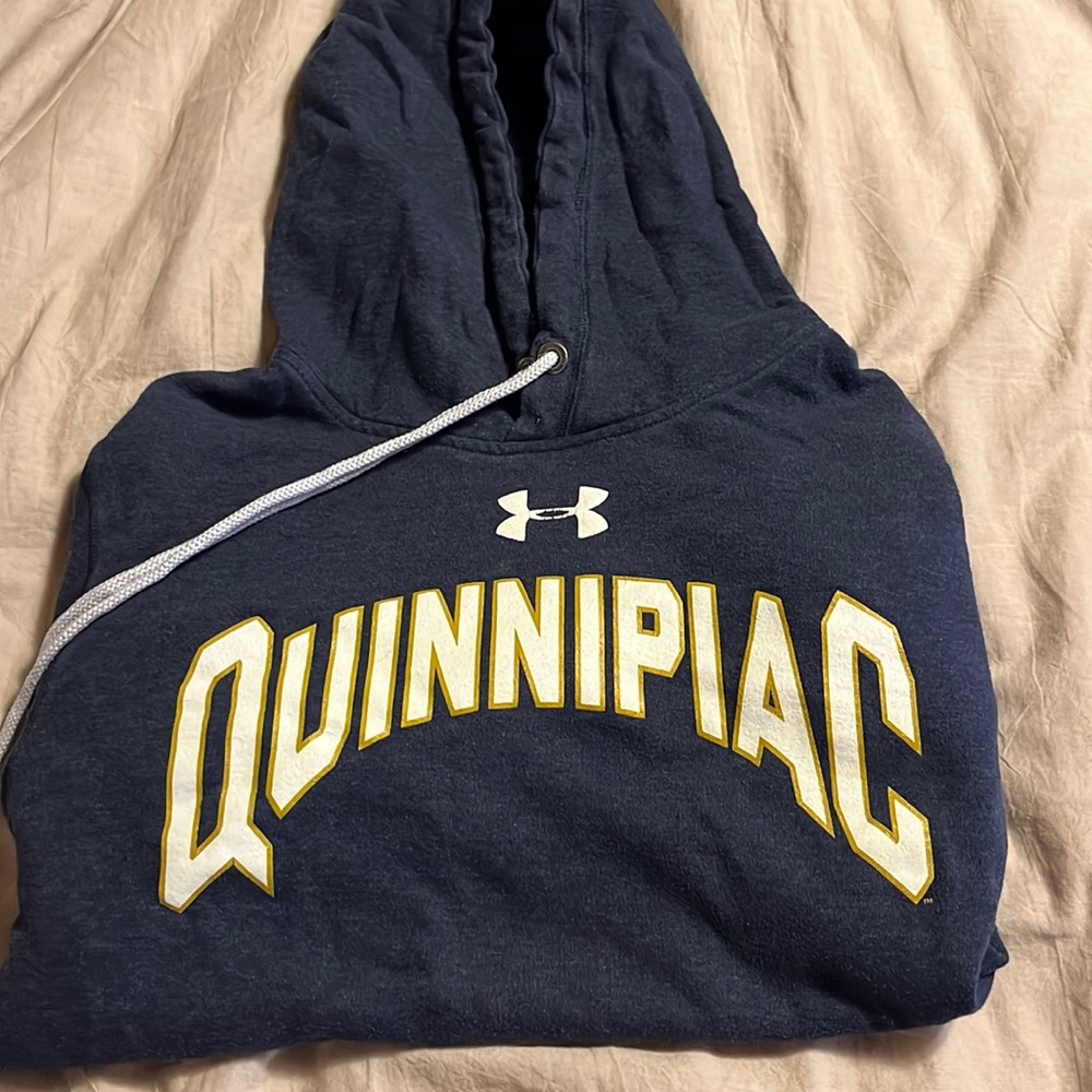 Quinnipiac University sweatshirt